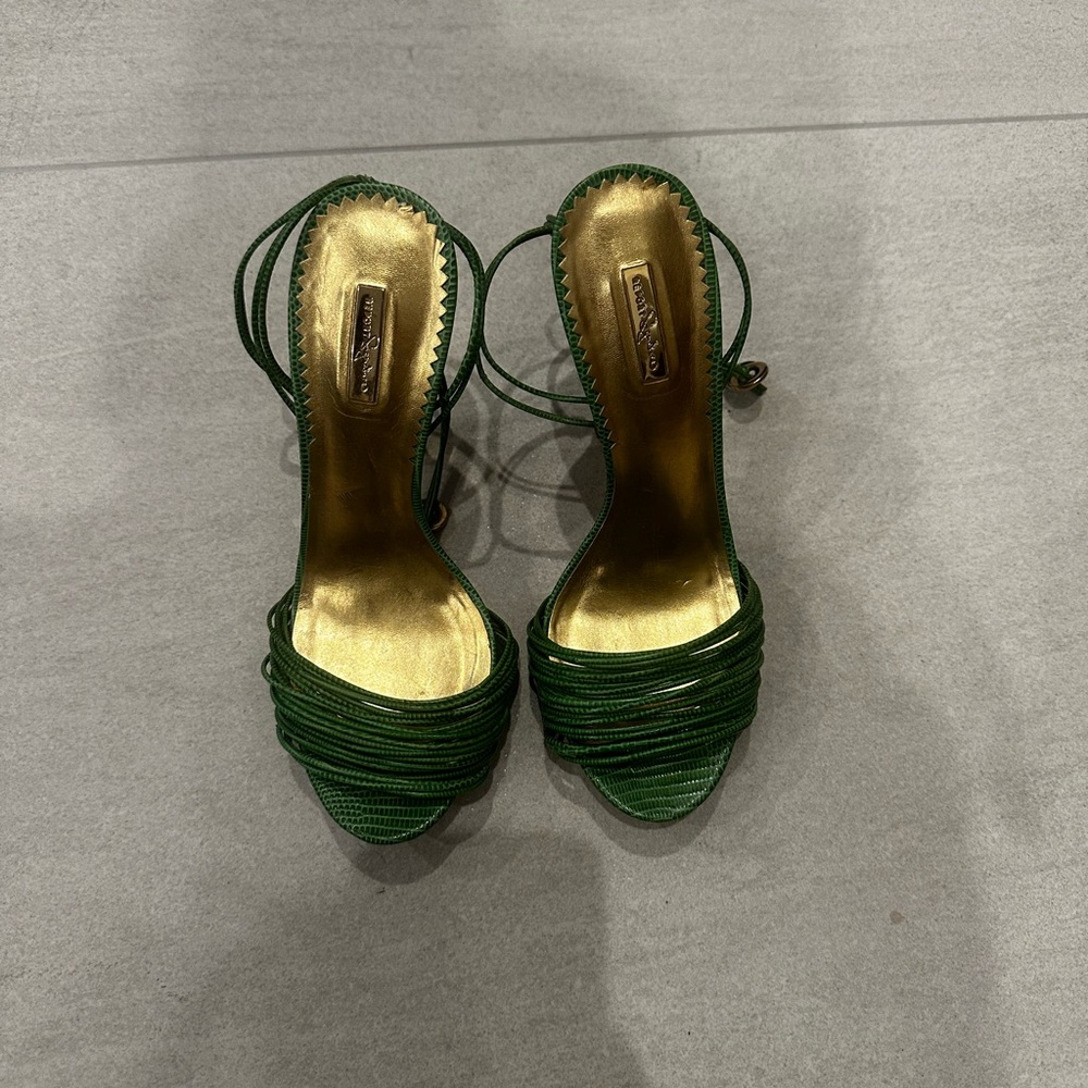 REPORT SIGNATURE GREEN HEEL